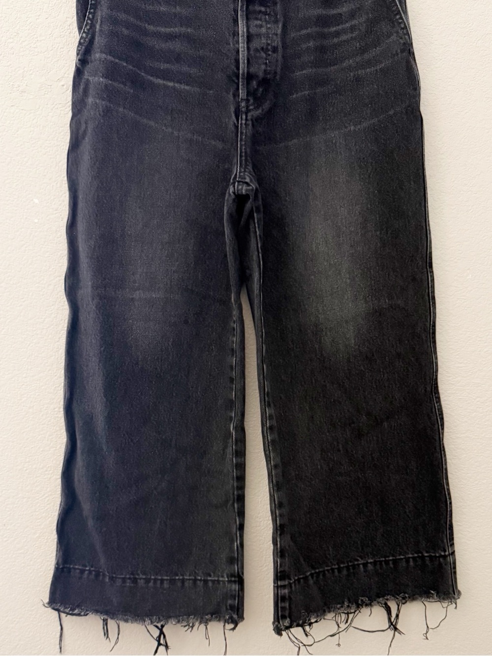 Moussy Vintage Elba Wide Leg Crop Jeans 27 Black Dark Denim Raw Hem Minimalist - Picture 7 of 10